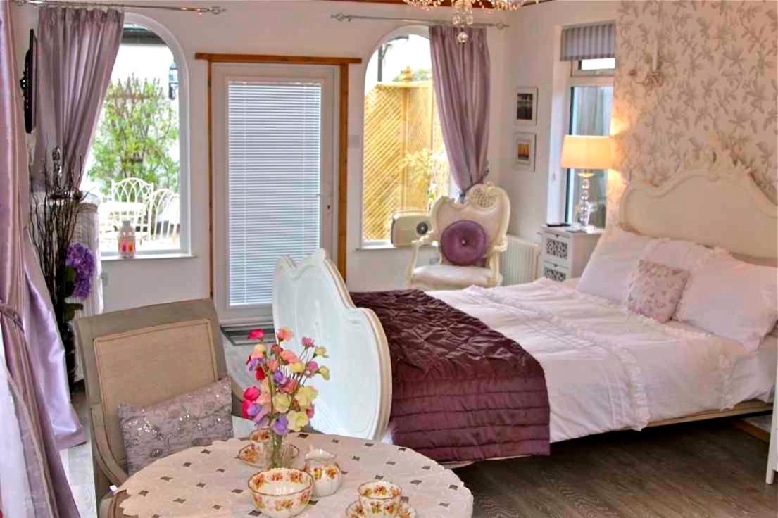 Formby Pinewood Studio Bed & Breakfast Dış mekan fotoğraf